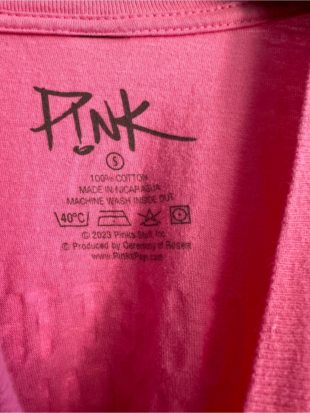 P!NK Hot Pink Tour T-Shirt Small 'TrustFall' Graphic Tee - Picture 3 of 5